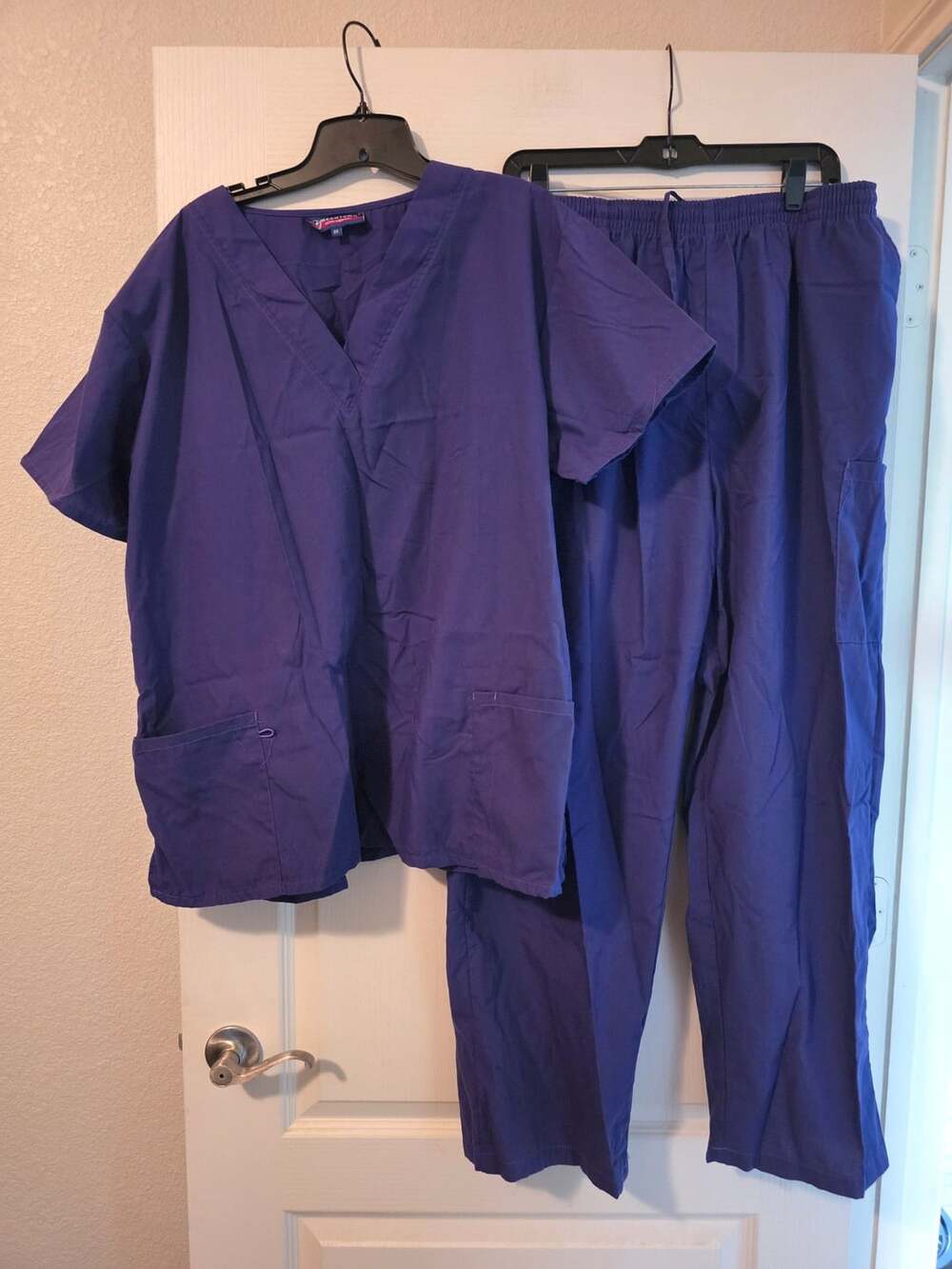 Greentown Scrub Set Women's Plus Size 2X Purple V-Neck Top And Cargo Pants